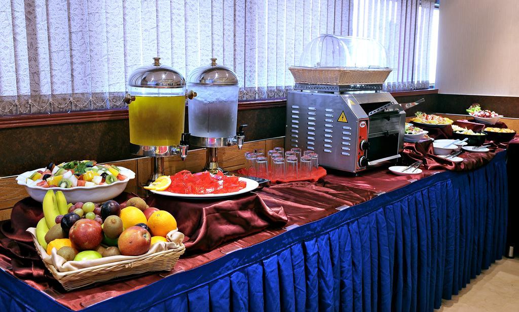 Signature Inn Al Riqqa Dubaj Kültér fotó