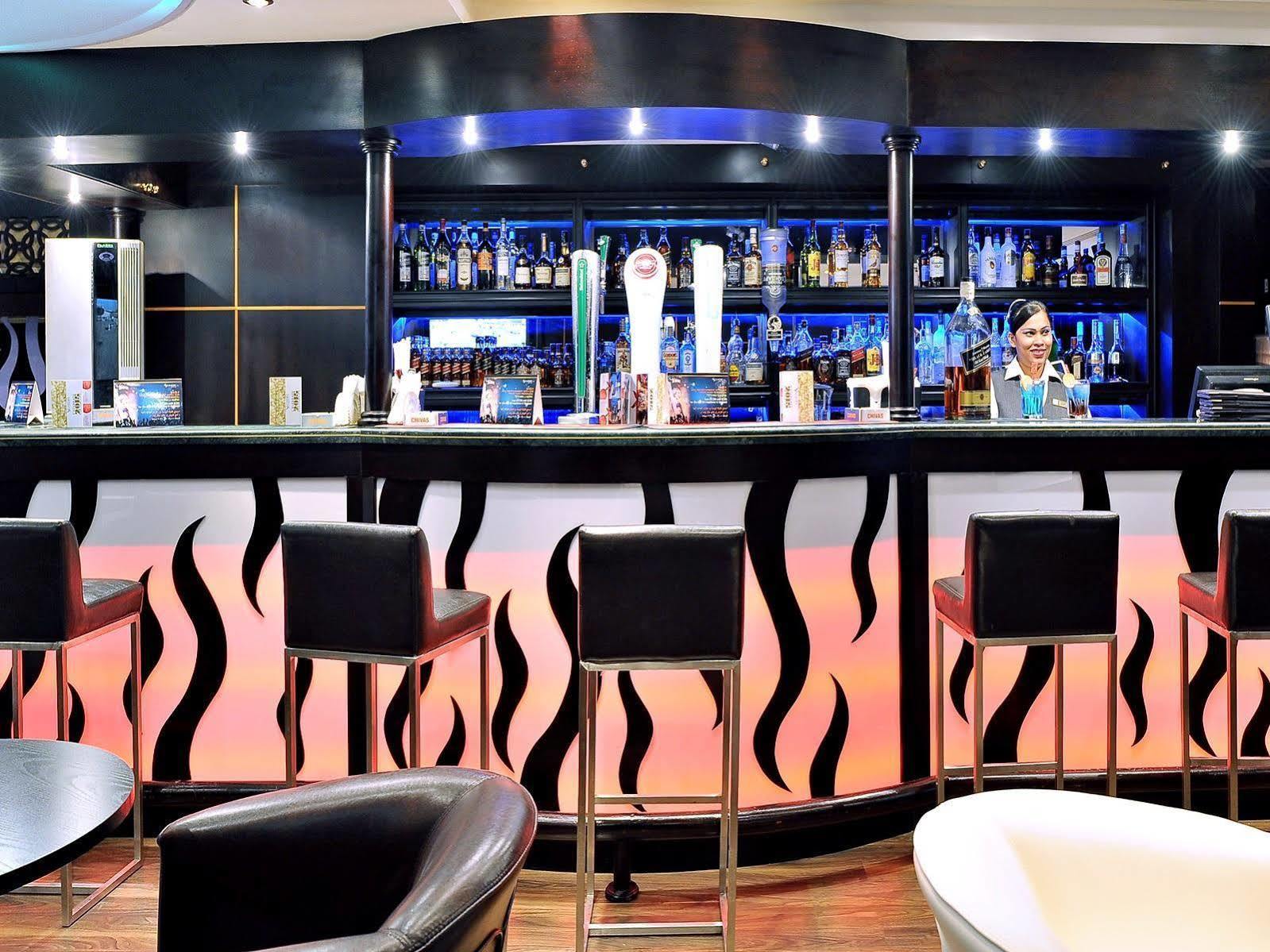 Signature Inn Al Riqqa Dubaj Kültér fotó