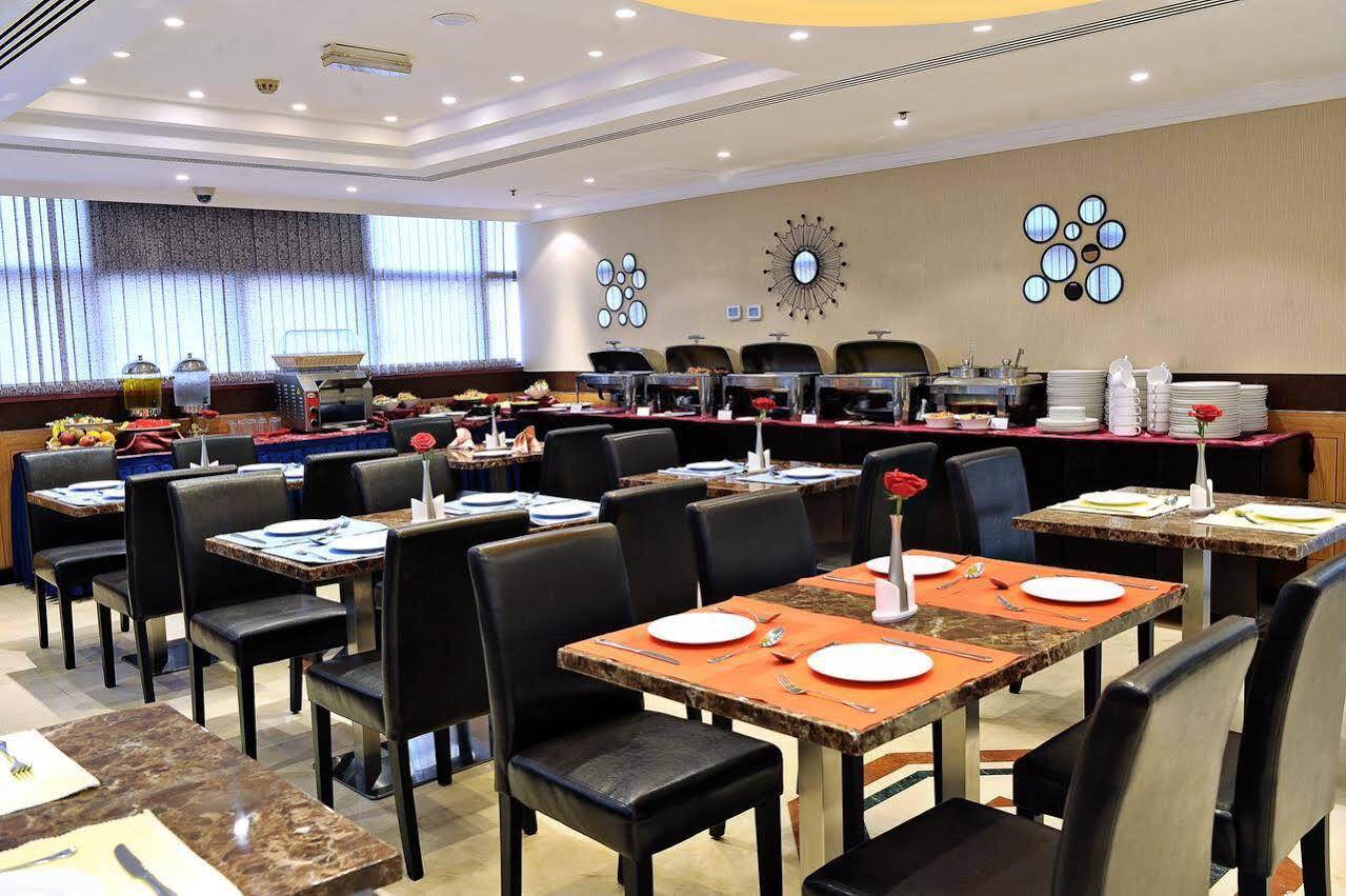 Signature Inn Al Riqqa Dubaj Kültér fotó